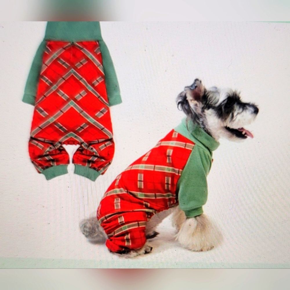 NWT BEAUTY ZOO VELOUR SOFT CHRISTMAS HOLIDAY OUTFIT SIZE MEDIUM